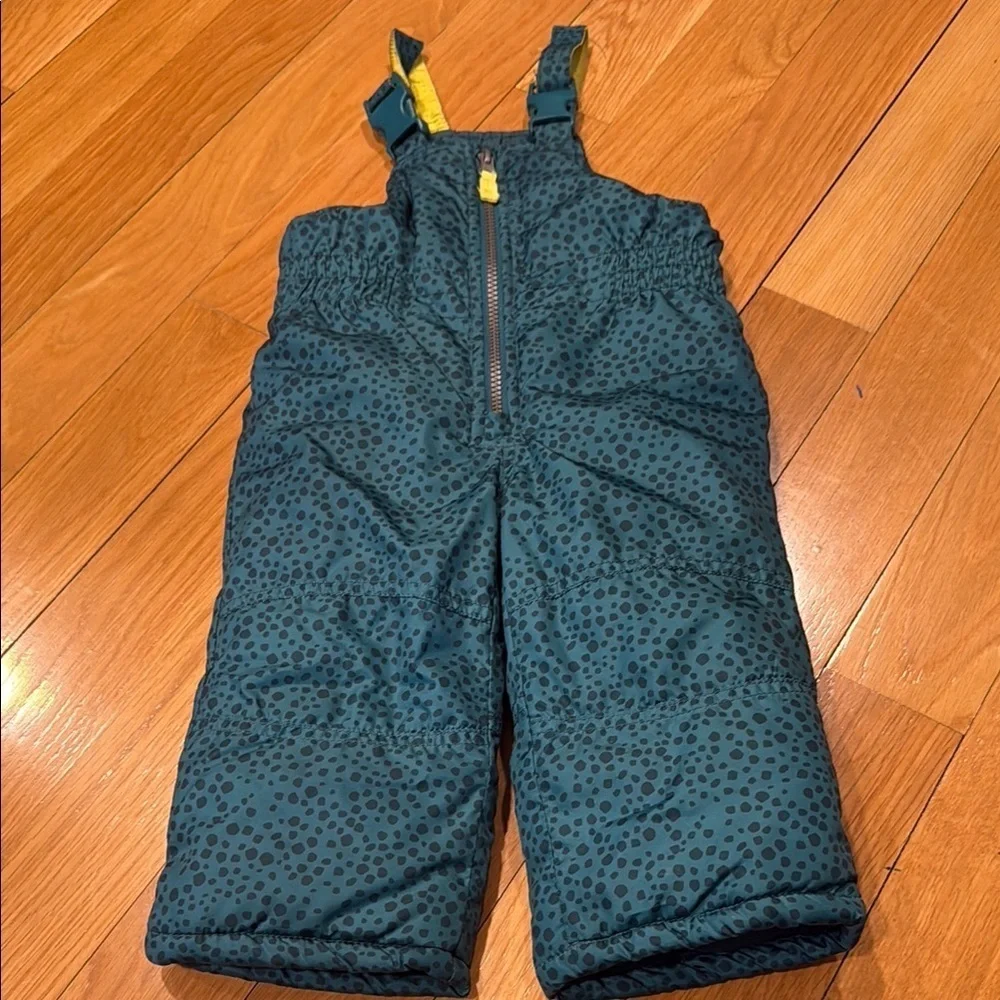 Carter’s boys bib Snowpants size 12 months .